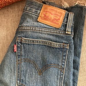 Levi’s straight leg jeans